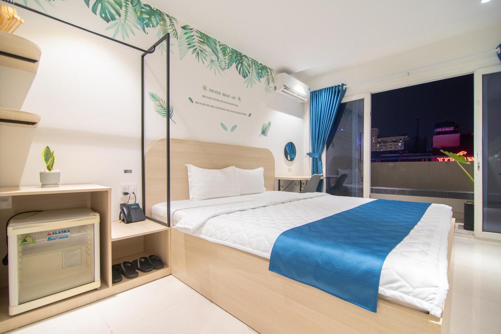 Bin Bin Hotel 6 - Near Secc D7 Хошимин Экстерьер фото